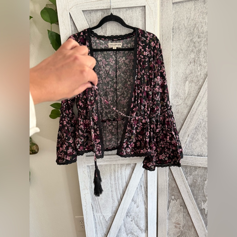 NWOT *Idyllwind Black and Pink Floral Blouse/cardigan Top Layer - Picture 13 of 16